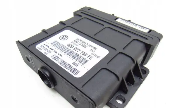 Audi Q7 4L Gearbox control unit/module 09D927750FE