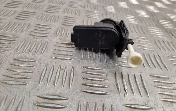 Peugeot Expert Headlight level adjustment motor 13K198AA