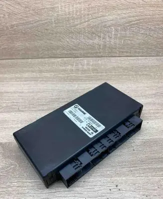 BMW 5 E60 E61 Comfort/convenience module 9145021 KGME6X