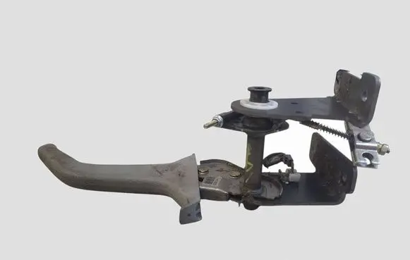 Hyundai Santa Fe Hand brake release handle 597102B000J4