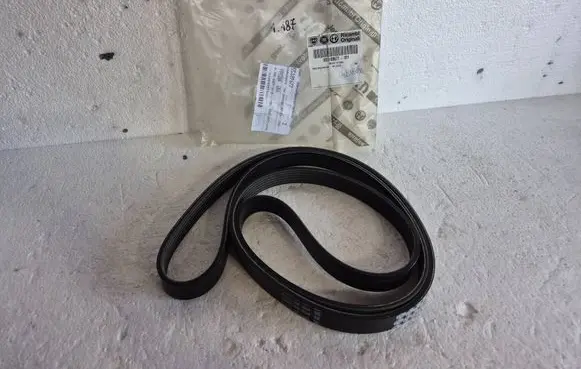 Alfa Romeo 147 Alternator belt 55189677