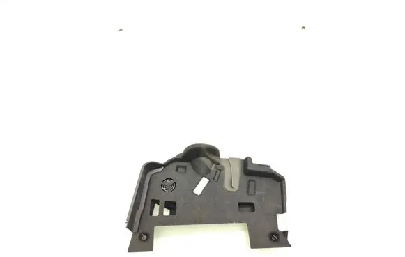 BMW 5 G30 G31 G38 Dashboard lower bottom trim panel 929946807