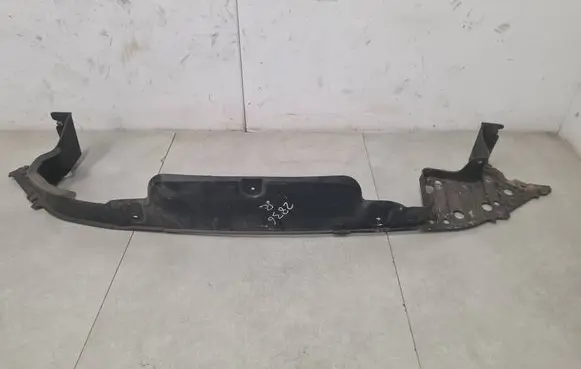 Seat Leon (5F) Rear bumper lower part trim 5F0825189