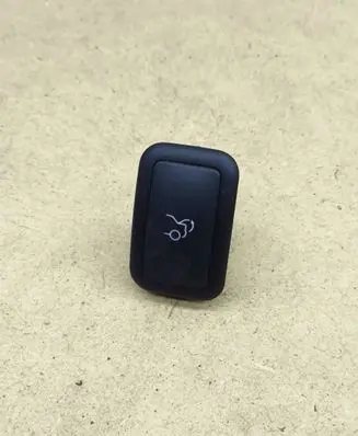 Mercedes-Benz C W204 Tailgate opening switch A2048707051 03152610