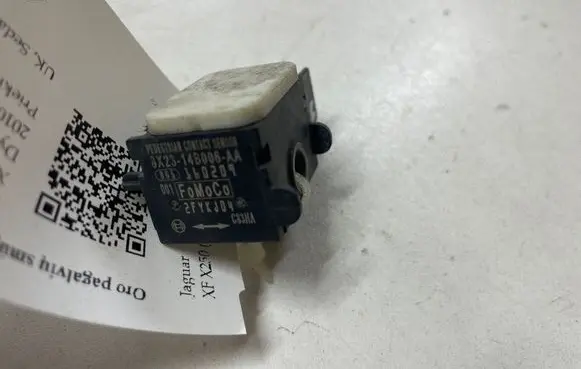 Jaguar XF X250 Airbag deployment crash/impact sensor 8X23146006AA 160209 2FYKJ04