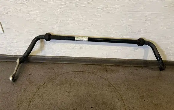 Audi Q7 4M Front anti-roll bar/sway bar 4m0411305B