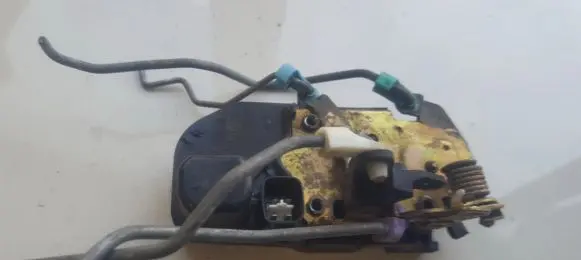 Dodge Grand Caravan Front door lock