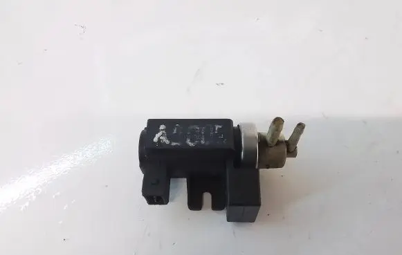Valve vacuum