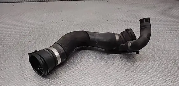 BMW 1 E81 E87 Engine coolant pipe/hose 