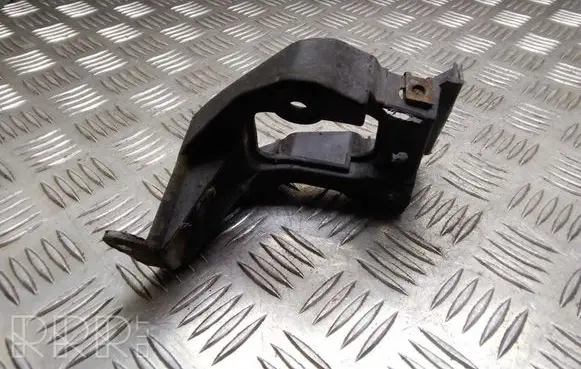 Audi A6 S6 C5 4B Fender mounting bracket 4B0853921B