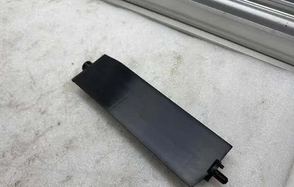 Tesla Model 3 Intercooler air guide/duct channel 155978800A