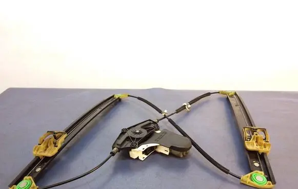 Audi A8 S8 D4 4H Front door window regulator with motor 4H0837461B