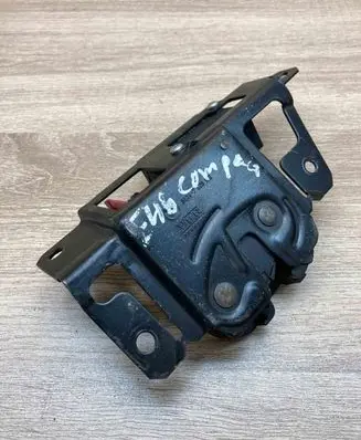 BMW 3 E46 Tailgate/trunk/boot lock/catch/latch 7026192