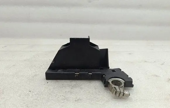 Audi A6 Allroad C6 Positive cable (battery) 4F0915459