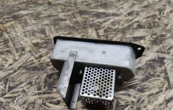 Nissan 240ZX, 280ZX, 300ZX Heater blower motor/fan resistor