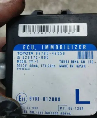 Toyota RAV 4 (XA20) Immobilizer control unit/module 8978042050 97RI012008 626172000