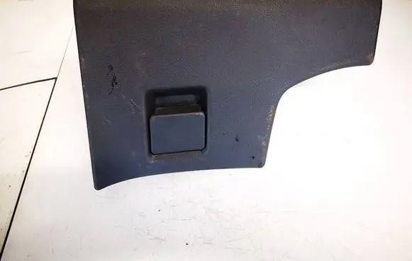 Opel Astra J Glove box 1709443 498951029