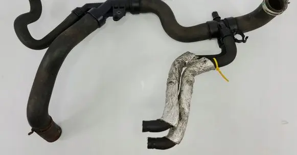 Citroen C5 Engine coolant pipe/hose