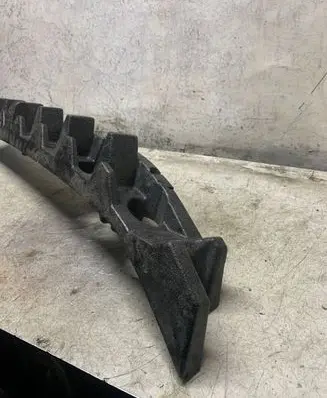 Volkswagen Taigo Front bumper foam support bar 