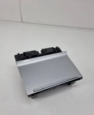 Skoda Octavia Mk3 (5E) Ashtray (front) 5e2863077