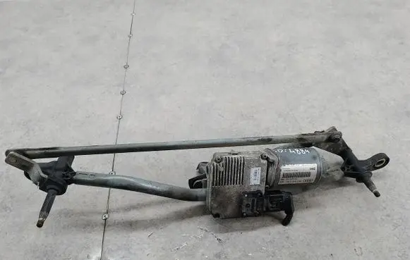 Audi A4 S4 B8 8K Front wiper linkage 8K1955119A