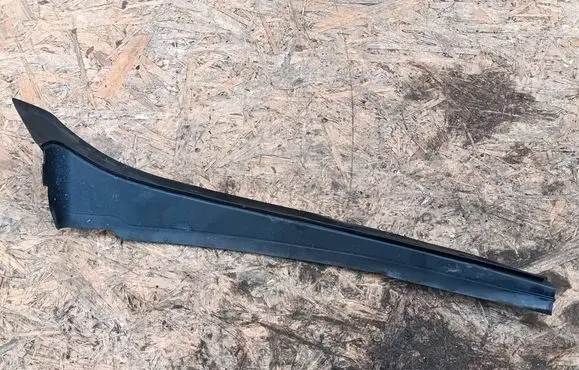 Fender end trim