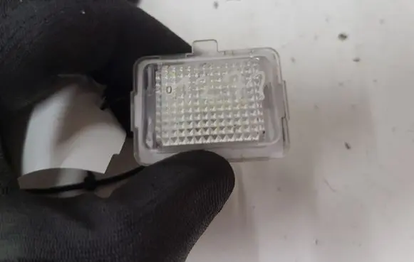 Mercedes-Benz C W204 Number plate light