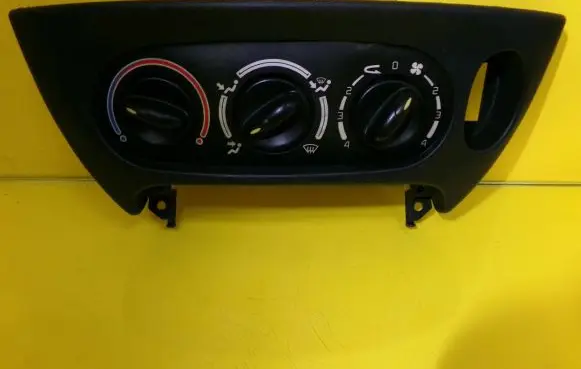 Renault Megane I Interior fan control switch 662370R
