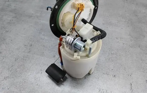 Hyundai i10 In-tank fuel pump 31110-0X000