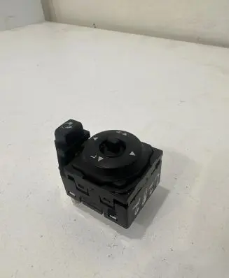 Hyundai ix20 Wing mirror switch