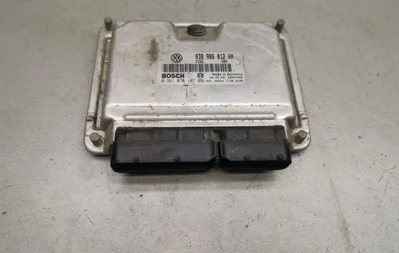 Skoda Fabia Mk1 (6Y) Engine control unit/module 038906012AN 0281010107