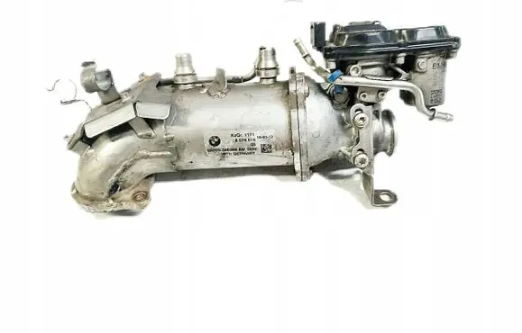 BMW 5 G30 G31 EGR valve cooler 8574815