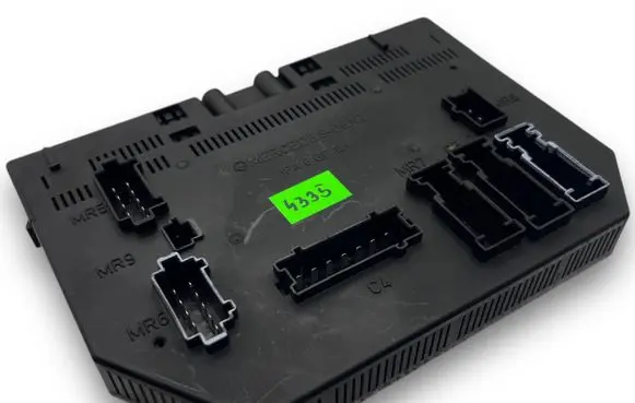 Mercedes-Benz S W223 Central body control module A4335 A2215409245