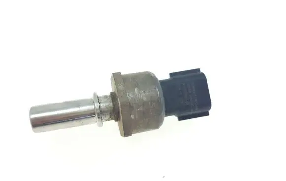 Fuel pressure sensor