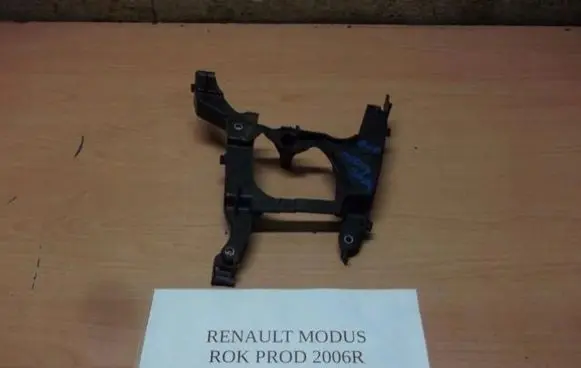 Renault Modus Radiator mount bracket