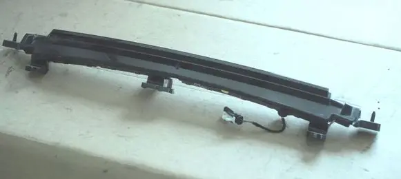 Land Rover Defender Third/center stoplight L8B213A613