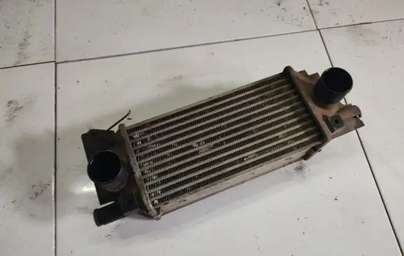Land Rover Freelander Intercooler radiator