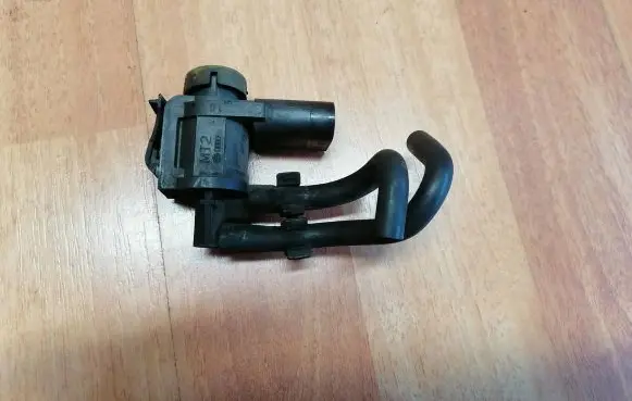 Volkswagen Touareg I Turbo solenoid valve 1J0906283C 1J0906283B 1K0906283A