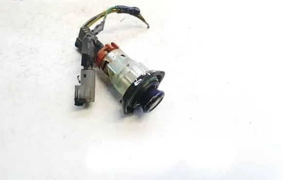 Toyota Avensis T220 Cigarette lighter 