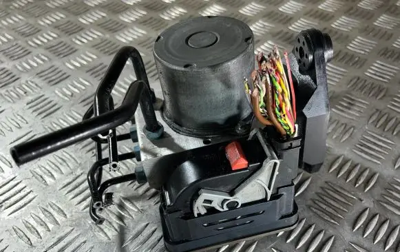 Audi A5 ABS Pump 8W0907379K 8W0907379 8W0907379G