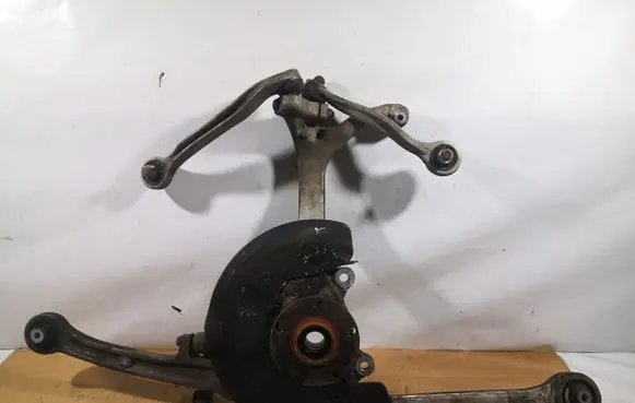 Audi A6 S6 C6 4F Front wheel hub spindle knuckle