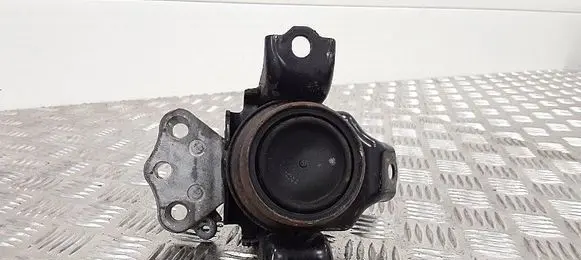 Nissan Qashqai Engine mount bracket 1161069p0