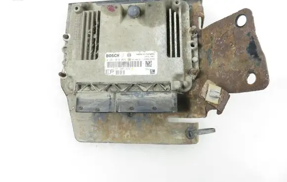 Opel Zafira B Engine control unit/module 0281014024 55205622 55205622EP