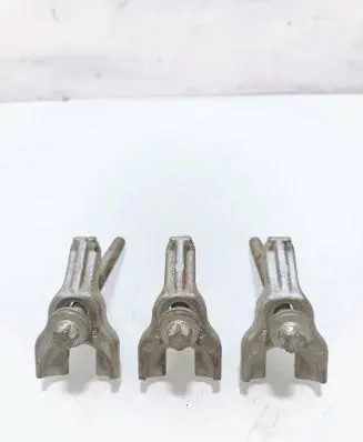 BMW 3 E90 E91 Fuel Injector clamp holder