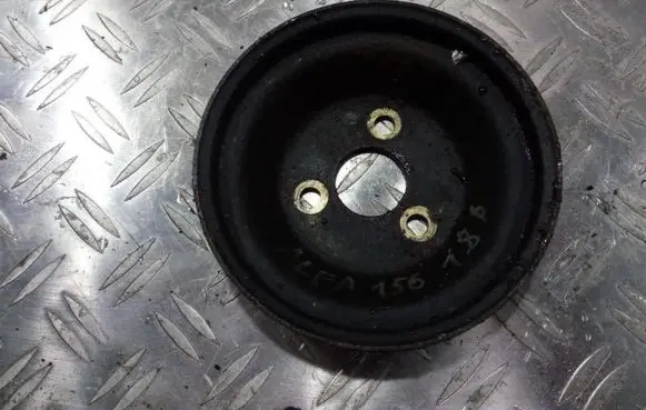Alfa Romeo 156 Power steering pump pulley 