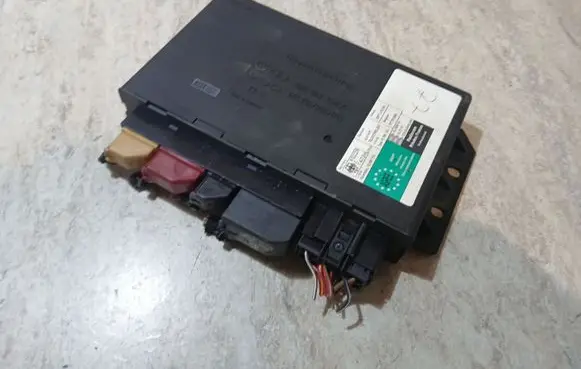 Audi A6 S6 C5 4B Comfort/convenience module 4B0962258A