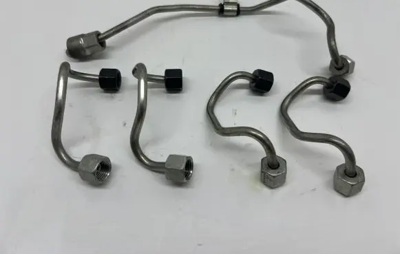 Volvo V40 Fuel injector supply line/pipe 31405314 170524 31303505