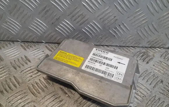 Volvo V70 Airbag control unit/module P31264932 T208022306650 0285010372