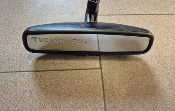 Hyundai Tucson TL Rear view mirror (interior) E11026004