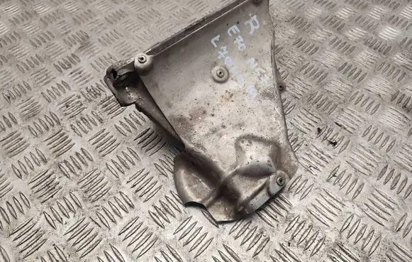BMW X5 E70 Engine mounting bracket 6790022